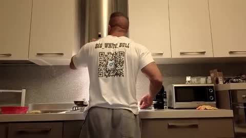 Snapshot of toro_arrapato chatting on December 3, 2025, 5:00 pm toro_arrapato online show from December 3, 2025, 5:00 pm