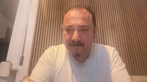 Snapshot of torofermo705033 chatting on October 5, 2025, 10:40 pm torofermo705033 online show from October 5, 2025, 10:40 pm