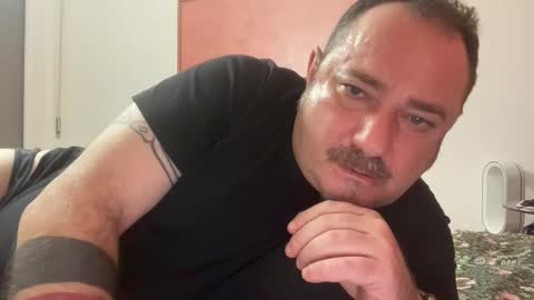 Snapshot of torofermo705033 chatting on October 31, 2025, 2:34 am torofermo705033 online show from October 31, 2025, 2:34 am