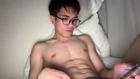 Snapshot of toshikaro0 chatting on March 2, 2025, 5:04 pm Karo online show from March 2, 2025, 5:04 pm