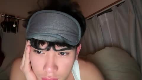 Snapshot of toshikaro0 chatting on December 21, 2025, 5:20 pm Karo online show from December 21, 2025, 5:20 pm