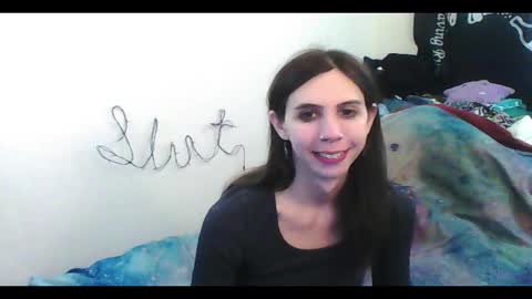 Snapshot of totalfuckingadorable chatting on November 16, 2025, 7:25 am Luna online show from November 16, 2025, 7:25 am