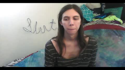 Luna online show from December 17, 2025, 5:24 am