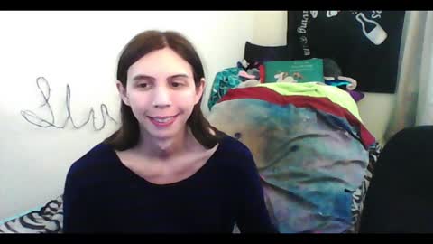 Luna online show from March 7, 2026, 3:36 am