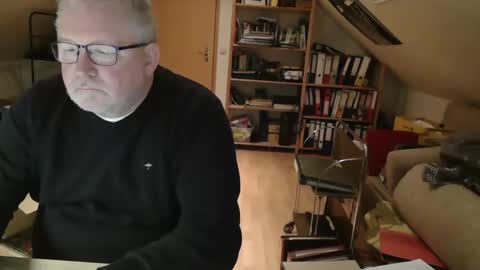 Snapshot of toto758 chatting on January 18, 2026, 8:01 pm toto758 online show from January 18, 2026, 8:01 pm