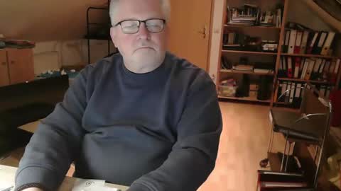 Snapshot of toto758 chatting on February 3, 2026, 9:53 pm toto758 online show from February 3, 2026, 9:53 pm