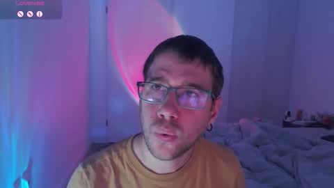 Thomas online show from November 8, 2025, 3:07 am