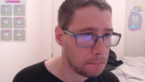 Snapshot of totoclown chatting on May 14, 2026, 2:29 am Thomas online show from May 14, 2026, 2:29 am