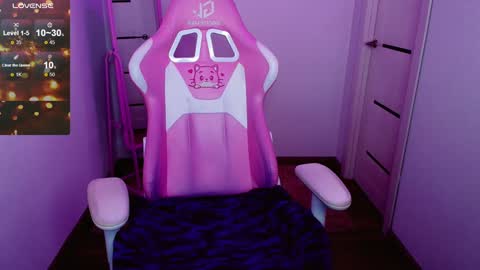   online show from December 7, 2024, 7:49 am