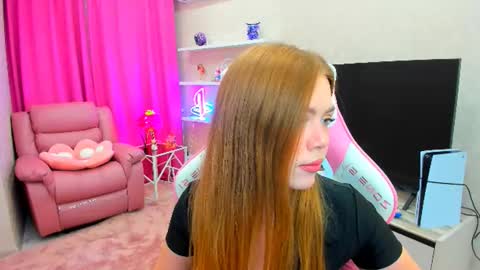 Snapshot of touch_the_heart chatting on September 10, 2025, 3:28 am Touch The Heart online show from September 10, 2025, 3:28 am