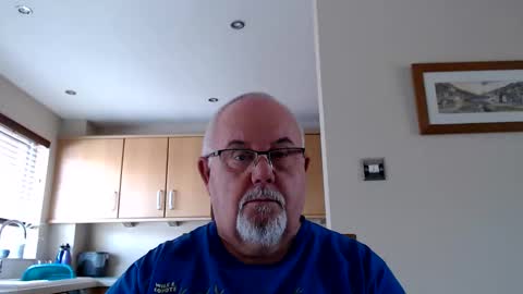 Snapshot of touchwood25 chatting on June 4, 2026, 9:59 am TOUCHWOOD25 online show from June 4, 2026, 9:59 am