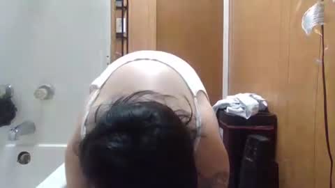 toxicanikki online show from February 9, 2026, 10:03 pm