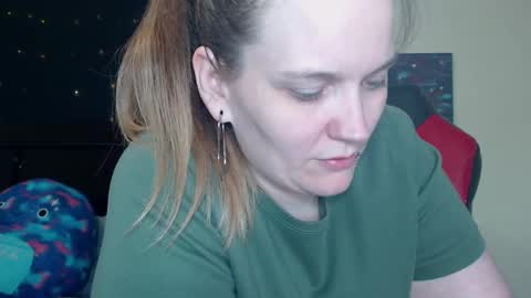 Lilly Miss Mistress Goddess Maam Queen Boss online show from December 2, 2024, 8:52 am