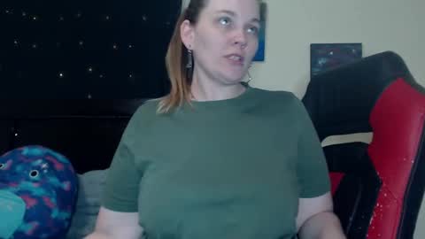 Lilly Miss Mistress Goddess Maam Queen Boss online show from December 2, 2024, 11:56 am