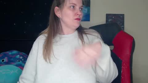 Lilly Miss Mistress Goddess Maam Queen Boss online show from January 2, 2025, 12:03 pm