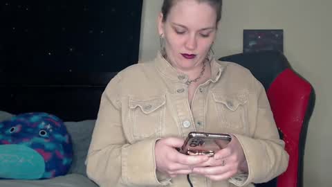 Lilly Miss Mistress Goddess Maam Queen Boss online show from January 20, 2025, 9:03 am