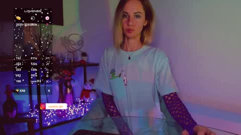 Snapshot of trafka_murafka chatting on December 7, 2024, 11:23 pm Hey my name is Kiri Kiri online show from December 7, 2024, 11:23 pm