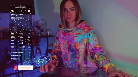 Snapshot of trafka_murafka chatting on January 11, 2025, 12:44 am Hey my name is Kiri Kiri online show from January 11, 2025, 12:44 am