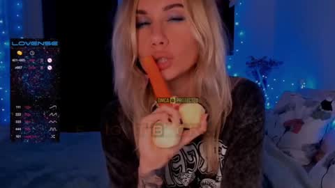 Snapshot of trafka_murafka chatting on January 29, 2025, 9:28 pm Hey my name is Kiri Kiri online show from January 29, 2025, 9:28 pm