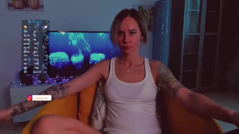 Snapshot of trafka_murafka chatting on September 20, 2025, 6:20 pm Hey my name is Kiri Kiri online show from September 20, 2025, 6:20 pm