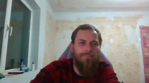 Snapshot of tralalabala chatting on February 6, 2025, 8:13 pm Tralalabala online show from February 6, 2025, 8:13 pm