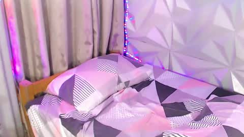 Gigi online show from December 18, 2024, 1:05 am