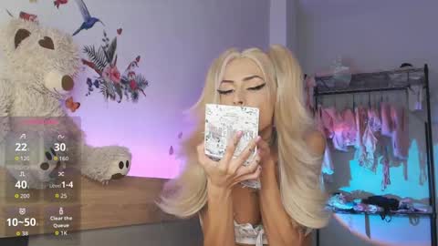 trans ballerina online show from May 29, 2026, 9:24 pm