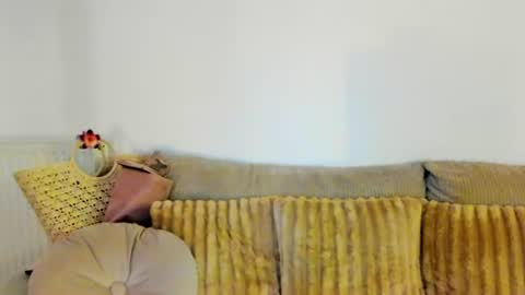 Snapshot of transalicia chatting on July 3, 2026, 8:37 pm TransAlicia online show from July 3, 2026, 8:37 pm