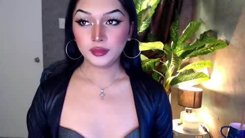CLEOPATHRA online show from December 10, 2024, 1:43 am