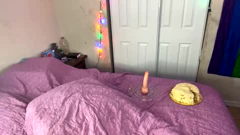 TransDomme Omi online show from December 31, 2024, 9:39 pm