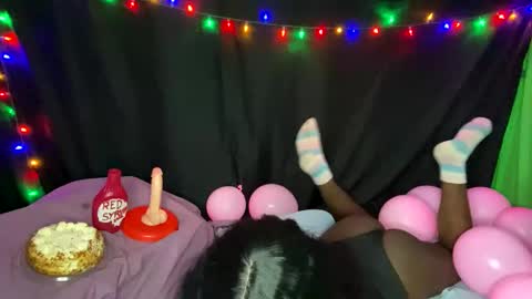 TransDomme Omi online show from September 19, 2025, 7:21 am