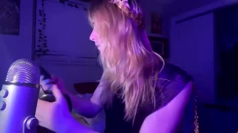 Snapshot of transgoblingal chatting on January 3, 2025, 4:44 am transgoblingal online show from January 3, 2025, 4:44 am