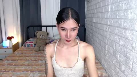 Snapshot of transmedusaxxx chatting on June 18, 2026, 1:06 am Chloe online show from June 18, 2026, 1:06 am