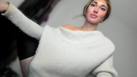 ALMIGHTY GODDESS VALENTINA online show from May 20, 2026, 11:00 pm