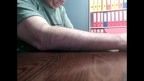 Snapshot of trapper727272 chatting on January 22, 2025, 12:17 pm Big Head Cock online show from January 22, 2025, 12:17 pm