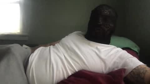 Snapshot of trapzaddy212 chatting on February 11, 2025, 8:10 pm trapzaddy212 online show from February 11, 2025, 8:10 pm