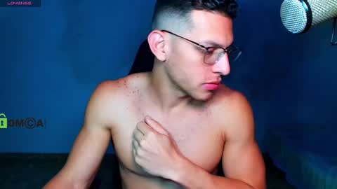 TRAVIS. online show from December 16, 2024, 12:04 am