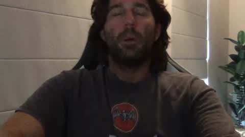 TravisKenn online show from April 24, 2026, 11:45 am