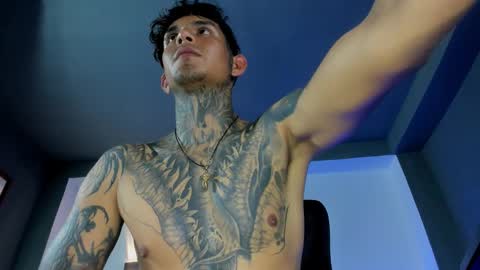 TRAV - INDEPENDENT MODEL online show from December 1, 2025, 6:40 am