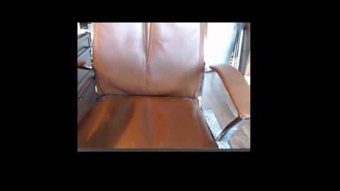 Snapshot of travler72 chatting on April 12, 2026, 5:40 pm travler72 online show from April 12, 2026, 5:40 pm