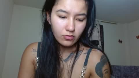 Snapshot of trebol_4 chatting on April 27, 2026, 7:01 pm trebol_4 online show from April 27, 2026, 7:01 pm
