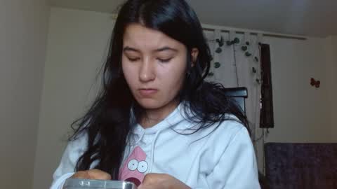 Snapshot of trebol_4 chatting on June 8, 2026, 4:40 pm trebol_4 online show from June 8, 2026, 4:40 pm