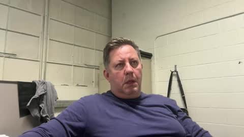 Snapshot of treborinthesky chatting on September 27, 2025, 3:06 pm treborinthesky online show from September 27, 2025, 3:06 pm