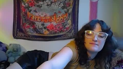 Snapshot of treecups chatting on September 16, 2025, 9:16 pm treecups online show from September 16, 2025, 9:16 pm