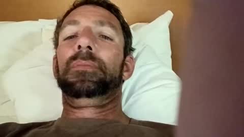 treedude303720 online show from October 25, 2025, 10:48 pm