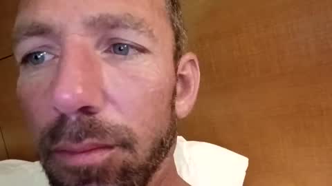 treedude303720 online show from November 6, 2025, 10:32 pm