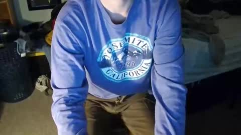 treehugger1710 online show from December 2, 2025, 1:44 am