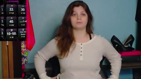 TreeJeanne online show from October 29, 2025, 5:47 pm