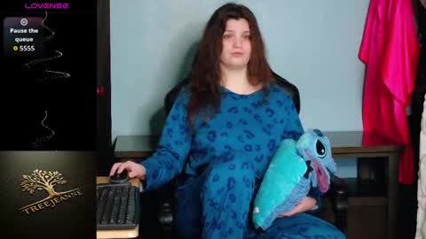 Snapshot of treejeanne chatting on March 11, 2026, 1:55 am TreeJeanne online show from March 11, 2026, 1:55 am