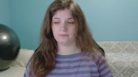 Snapshot of treejeanne chatting on June 15, 2026, 3:14 pm TreeJeanne online show from June 15, 2026, 3:14 pm